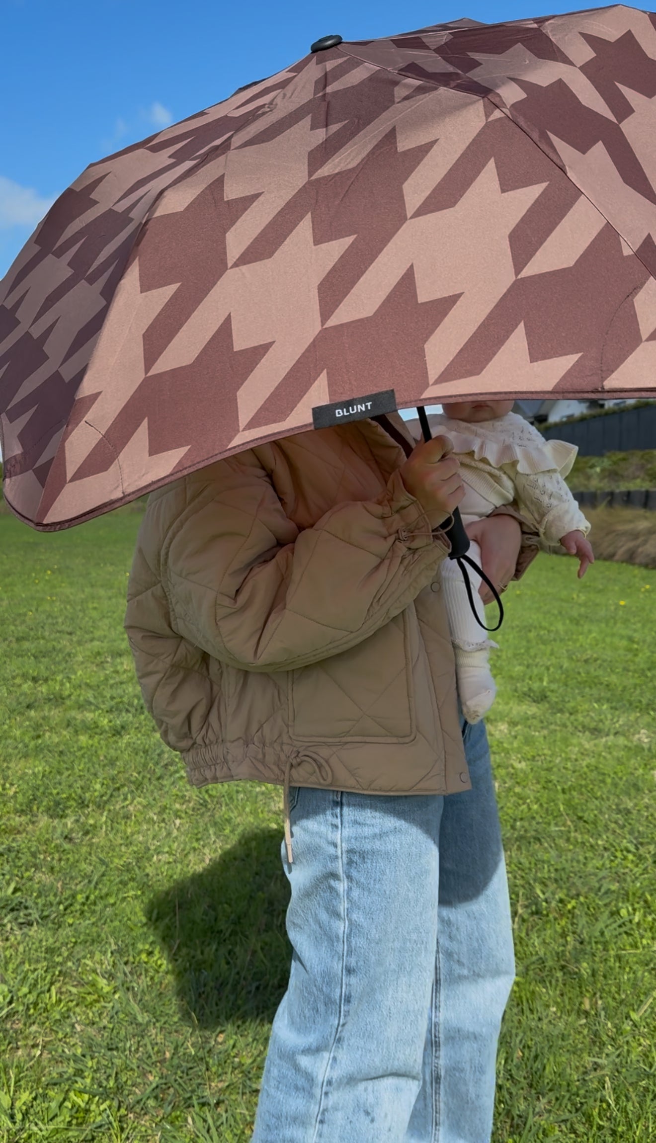 #color_houndstooth cocoa