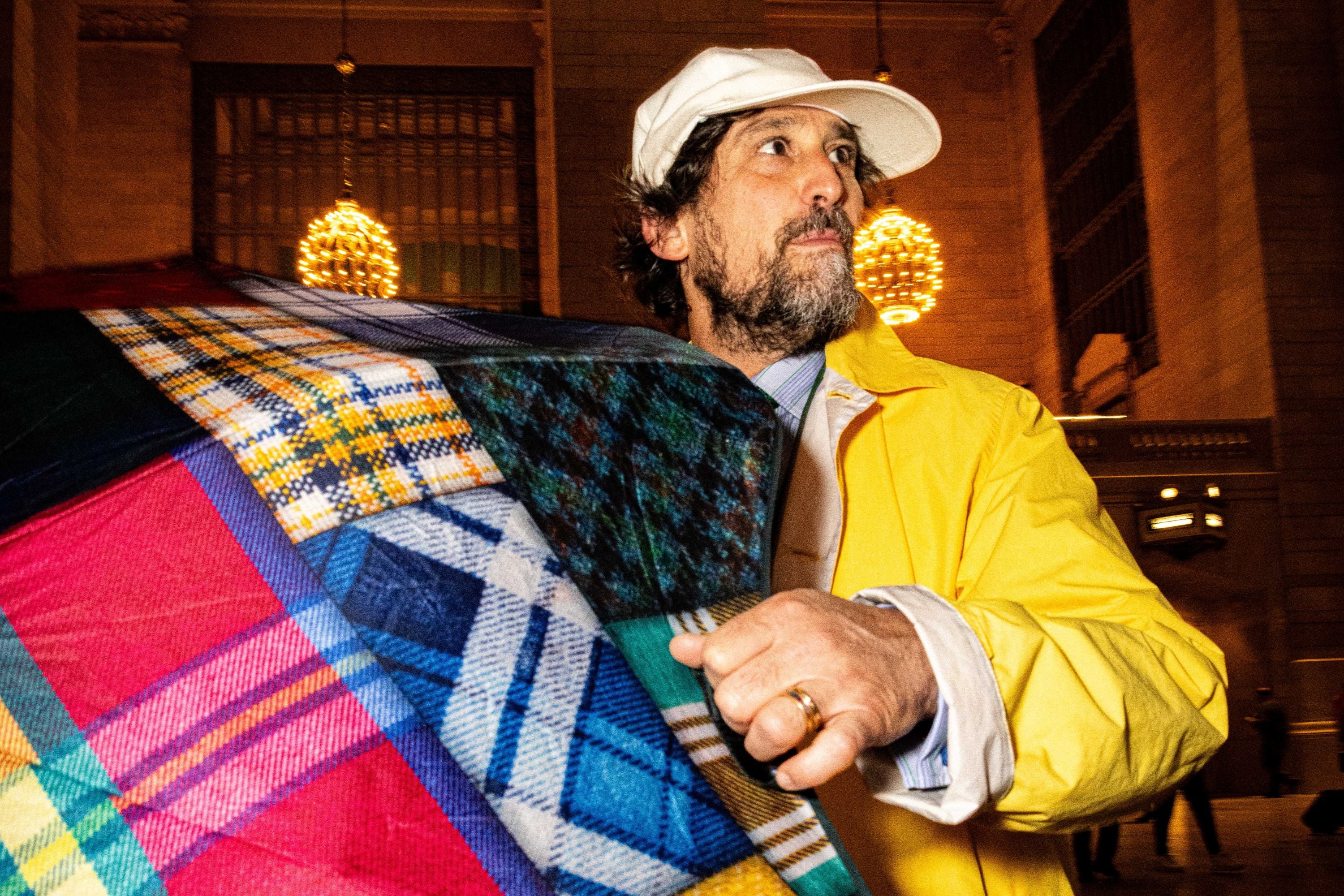 #color_mordechai rubinstein