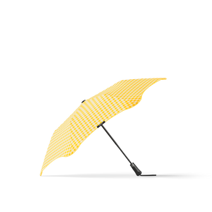 Metro Lemon Honey Blunt Umbrella side View