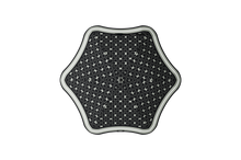 Laden Sie das Bild in den Galerie-Viewer, Blunt Karen Walker Monogram Metro top view