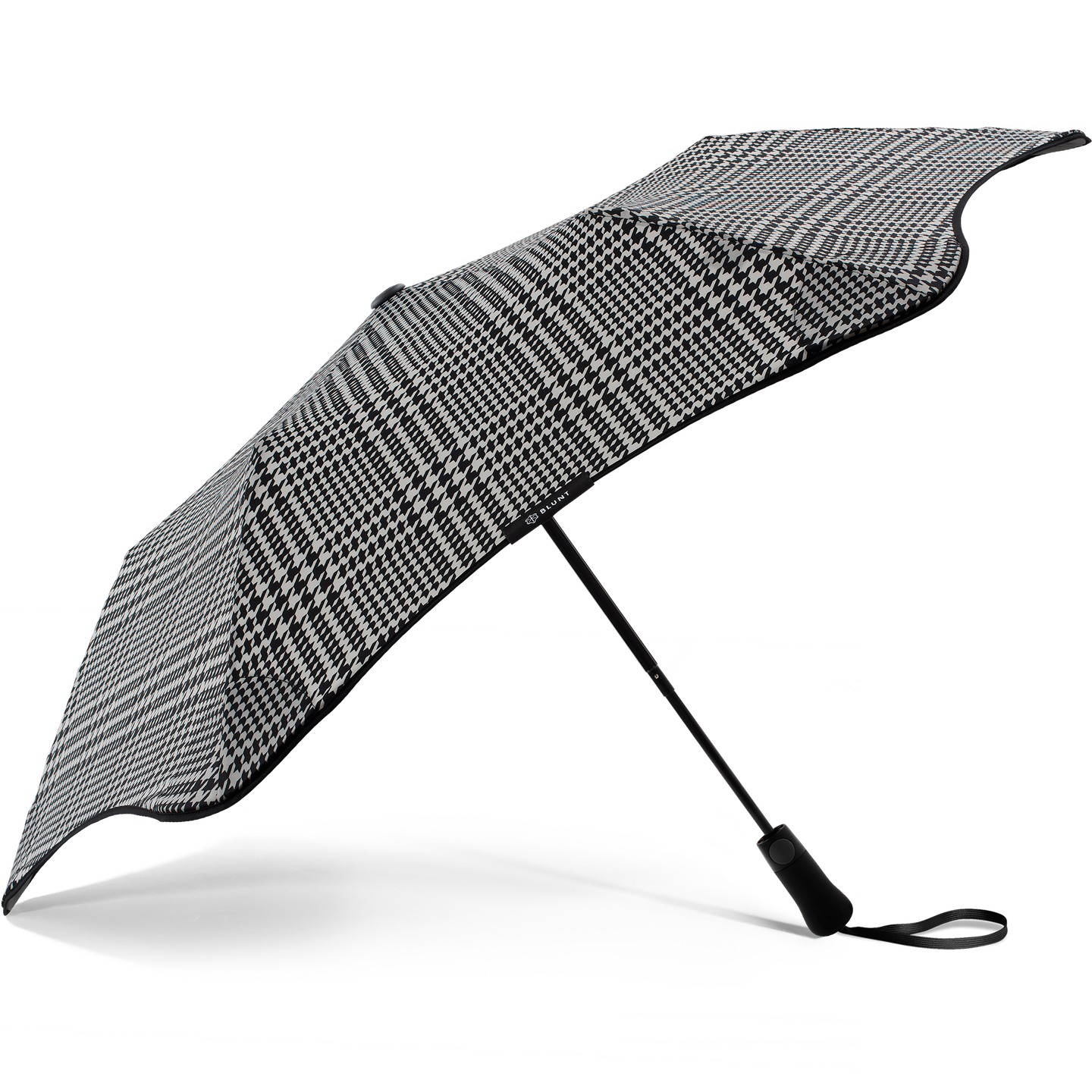 2020 Metro Houndstooth Blunt Umbrella Side View