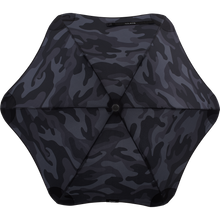 Laden Sie das Bild in den Galerie-Viewer, 2020 Metro Camo Stealth Blunt Umbrella Top View