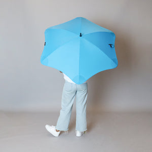 2020 Classic Blue Blunt Umbrella Model Back View