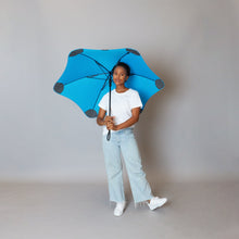 Laden Sie das Bild in den Galerie-Viewer, 2020 Classic Blue Blunt Umbrella Model Front View
