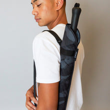 Laden Sie das Bild in den Galerie-Viewer, 2021 Classic Camo Stealth Blunt Umbrella Model Sleeve View