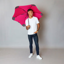 Laden Sie das Bild in den Galerie-Viewer, 2020 Classic Pink Blunt Umbrella Model Front View
