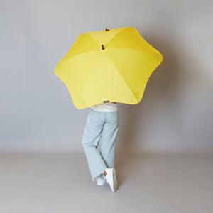 2020 Classic Yellow Blunt Umbrella Model Back View