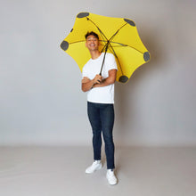 Laden Sie das Bild in den Galerie-Viewer, 2020 Classic Yellow Blunt Umbrella Model Front View