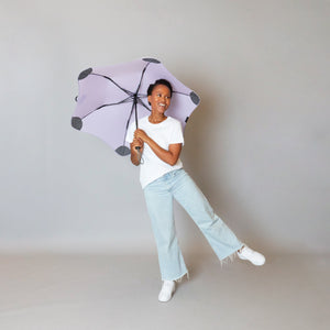 2020 Metro Lilac Blunt Umbrella Model Front View
