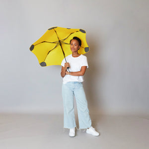 2020 Metro Yellow Blunt Umbrella Model Front View