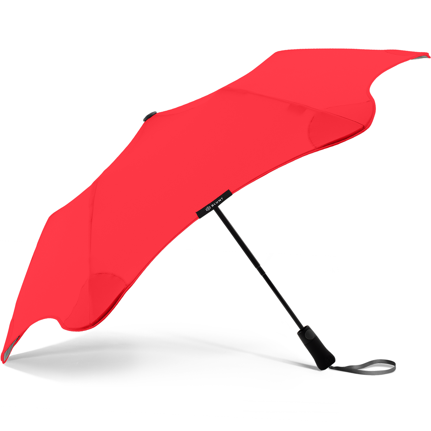 2020 Metro Red Blunt Umbrella Side View